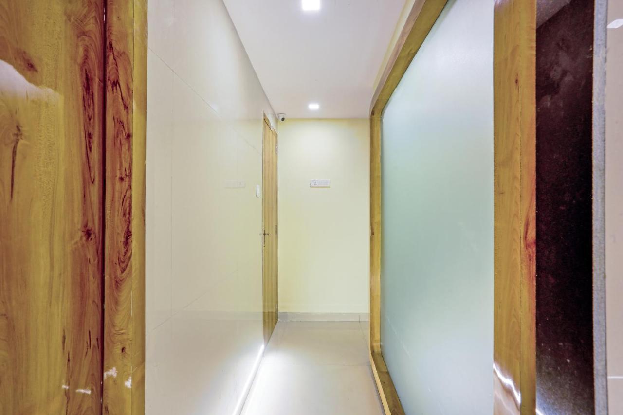 Bkc Corporate Hostel Ac Dormitory Mumbai Exteriör bild