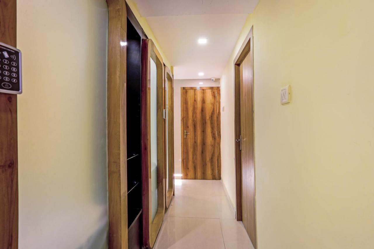 Bkc Corporate Hostel Ac Dormitory Mumbai Exteriör bild