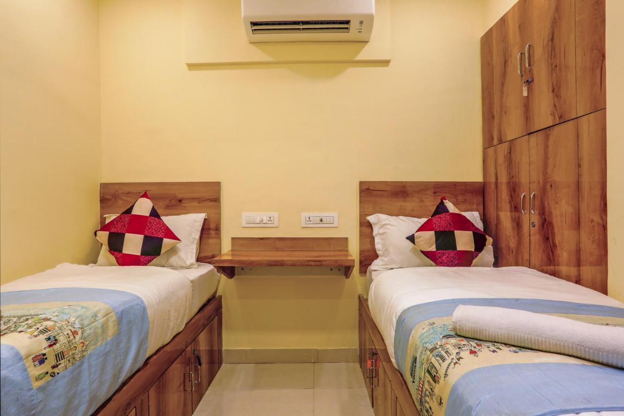 Bkc Corporate Hostel Ac Dormitory Mumbai Exteriör bild