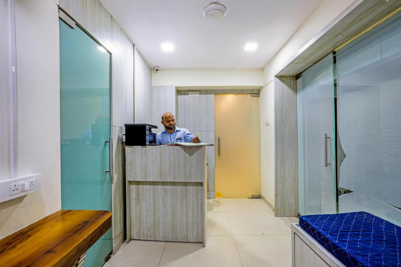 Bkc Corporate Hostel Ac Dormitory Mumbai Exteriör bild